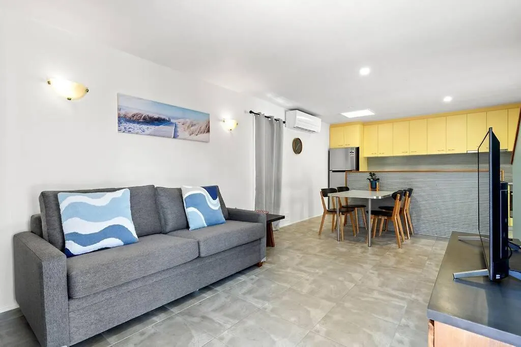 Bay Shore Villa Lennox Head Apartment